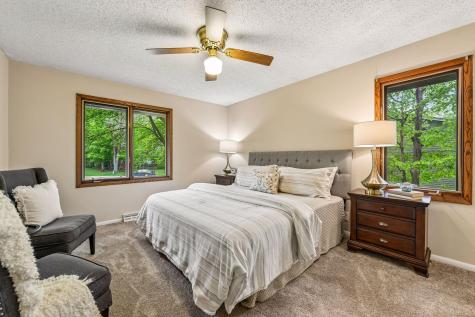 18710 28th Avenue N Plymouth MN 55447