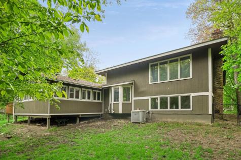 18710 28th Avenue N Plymouth MN 55447