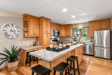 18710 28th Avenue N Plymouth MN 55447