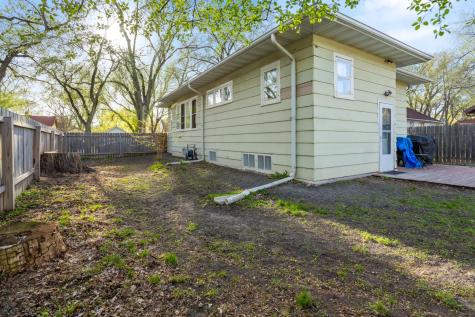 1010 11th Street S Fargo ND 58103