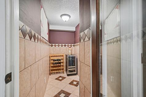 4713 Fairhills Road W Minnetonka MN 55345