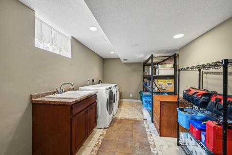 4713 Fairhills Road W Minnetonka MN 55345
