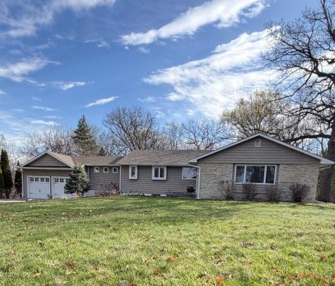 4713 Fairhills Road W Minnetonka MN 55345