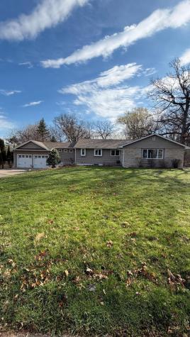 4713 Fairhills Road W Minnetonka MN 55345
