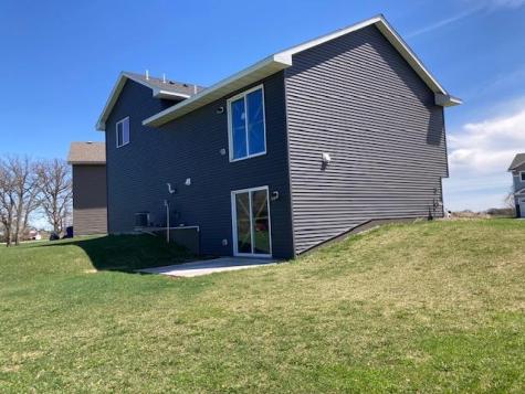 828 Poplar Drive SE Kimball MN 55353
