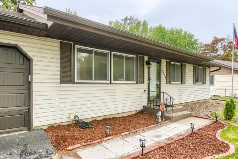 11138 Washington Street NE Blaine MN 55434