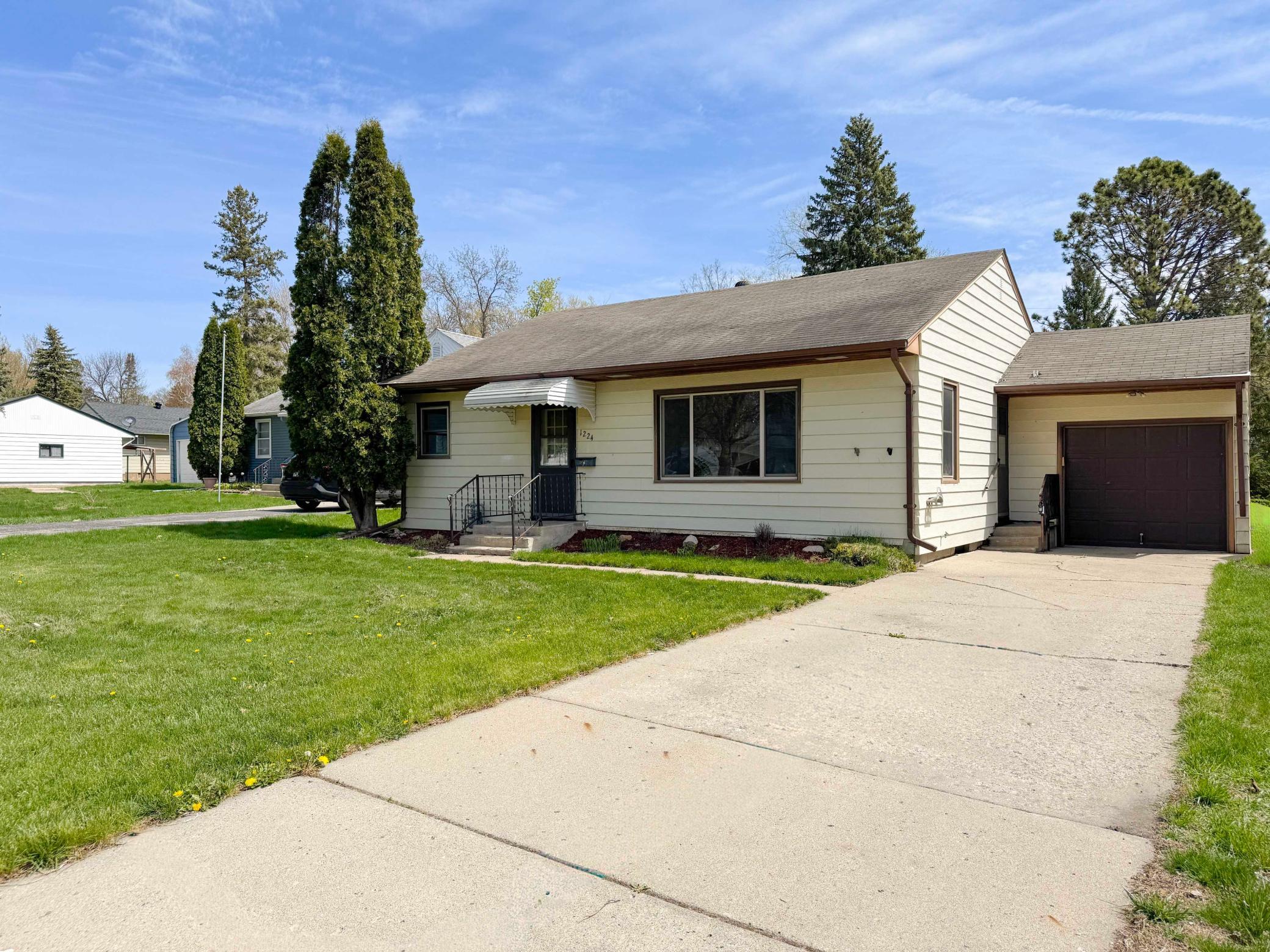 1224 Lake Street Fergus Falls MN 56537
