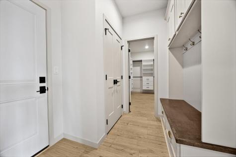 4288 Pine Parkway S Fargo ND 58104