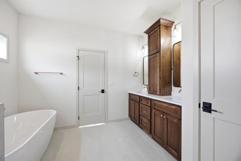 4288 Pine Parkway S Fargo ND 58104