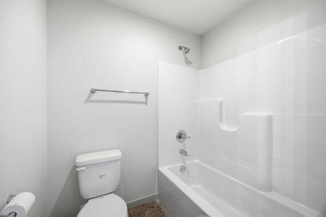 4288 Pine Parkway S Fargo ND 58104