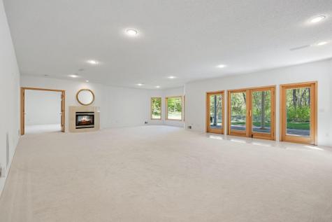 1650 N Farm Road Long Lake MN 55356