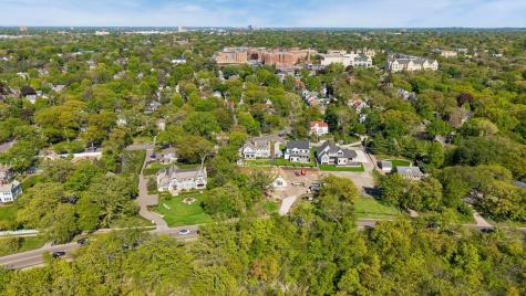 110 Mississippi River Boulevard N Saint Paul MN 55104