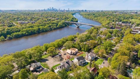 110 Mississippi River Boulevard N Saint Paul MN 55104