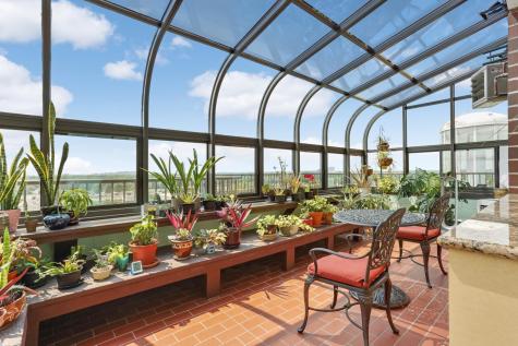 7600 Golden Valley Road Golden Valley MN 55427
