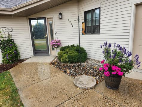2940 12th Avenue S Moorhead MN 56560