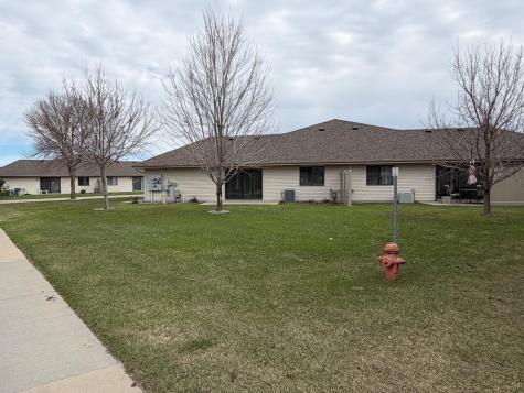 2940 12th Avenue S Moorhead MN 56560