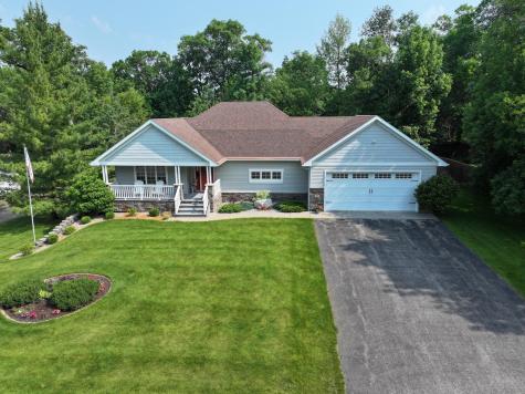 1811 Wildflower Lane NE Alexandria MN 56308