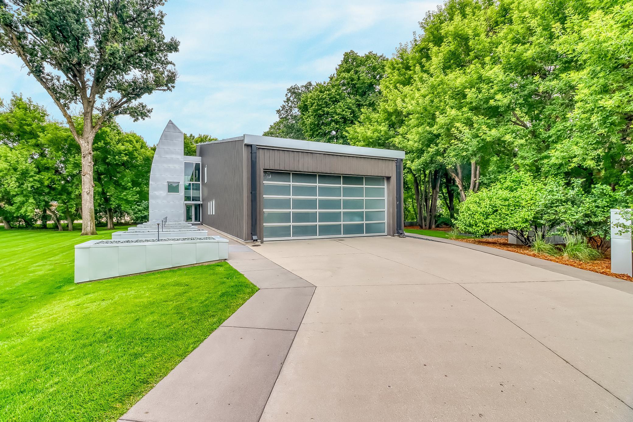 131 49th Avenue E West Fargo ND 58078