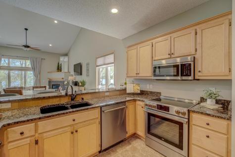 16807 Edinburg Way Lakeville MN 55024