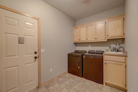 16807 Edinburg Way Lakeville MN 55024