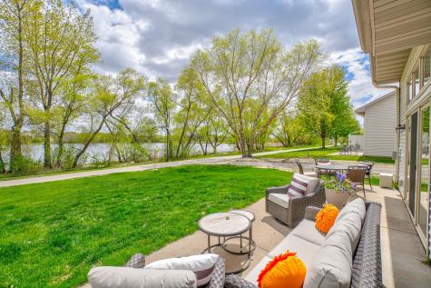 16807 Edinburg Way Lakeville MN 55024