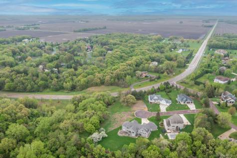 1008 Applewood Court Mankato MN 56001