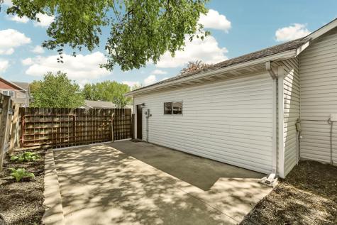 4956 4th Street NW Rochester MN 55901