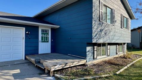 918 Rensvold Boulevard Moorhead MN 56560