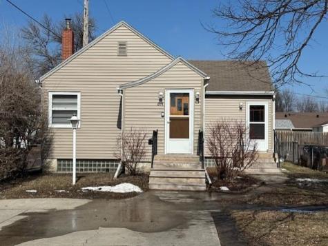 614 Andrews Avenue Breckenridge MN 56520