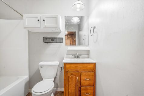 676 Joes Lake Road SE Cambridge MN 55008