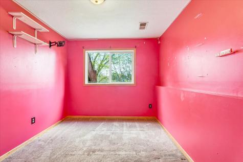 676 Joes Lake Road SE Cambridge MN 55008