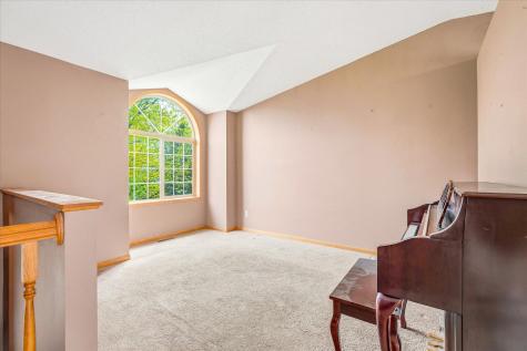 676 Joes Lake Road SE Cambridge MN 55008
