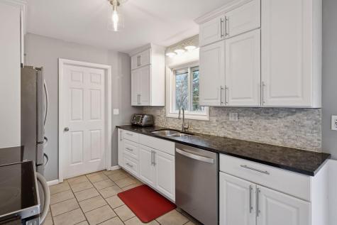 1615 Garland Lane N Plymouth MN 55447