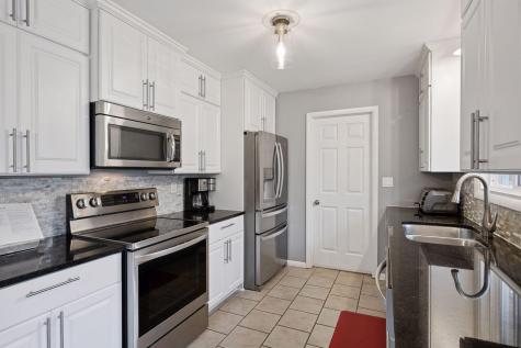 1615 Garland Lane N Plymouth MN 55447