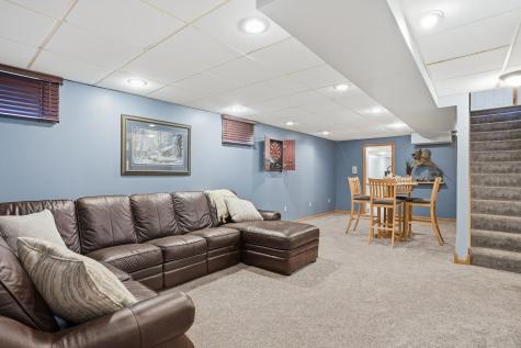 3938 Blackhawk Circle Eagan MN 55122