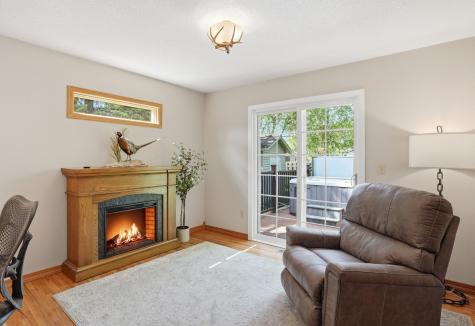 3938 Blackhawk Circle Eagan MN 55122