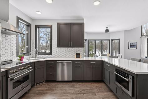 9125 Abbywood Road Chaska MN 55318