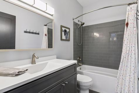 9125 Abbywood Road Chaska MN 55318