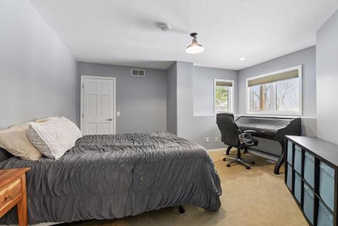 9125 Abbywood Road Chaska MN 55318