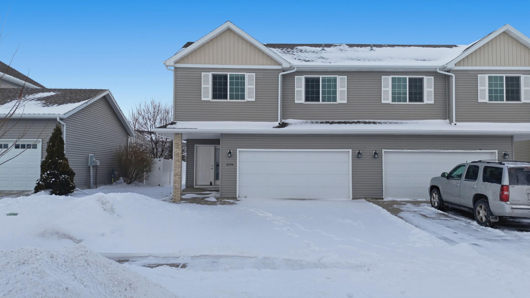 6204 56th Avenue S Fargo ND 58104