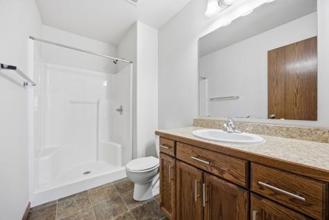 6204 56th Avenue S Fargo ND 58104