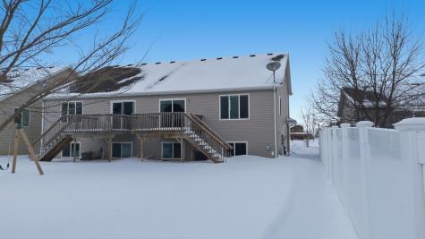 6204 56th Avenue S Fargo ND 58104