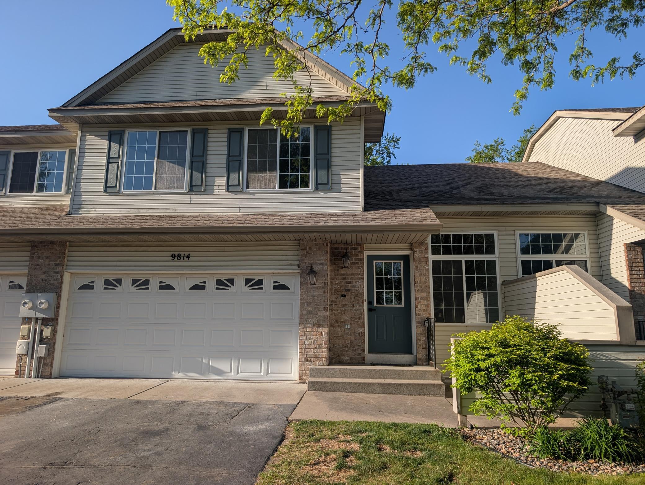 9814 Hamlet Lane S Cottage Grove MN 55016