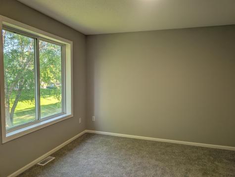 9814 Hamlet Lane S Cottage Grove MN 55016