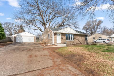 8522 Park Avenue S Bloomington MN 55420