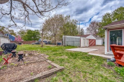 4450 38th Avenue N Robbinsdale MN 55422