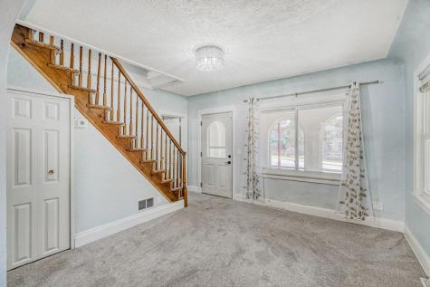 4450 38th Avenue N Robbinsdale MN 55422