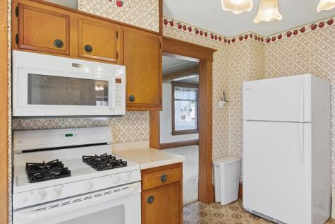 827 7th Avenue SW Faribault MN 55021