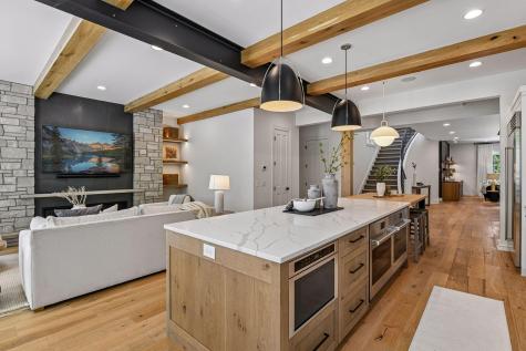 715 Rice Street E Wayzata MN 55391