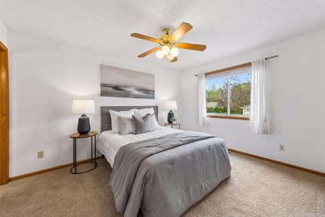 2187 Grimm Road Chaska MN 55318